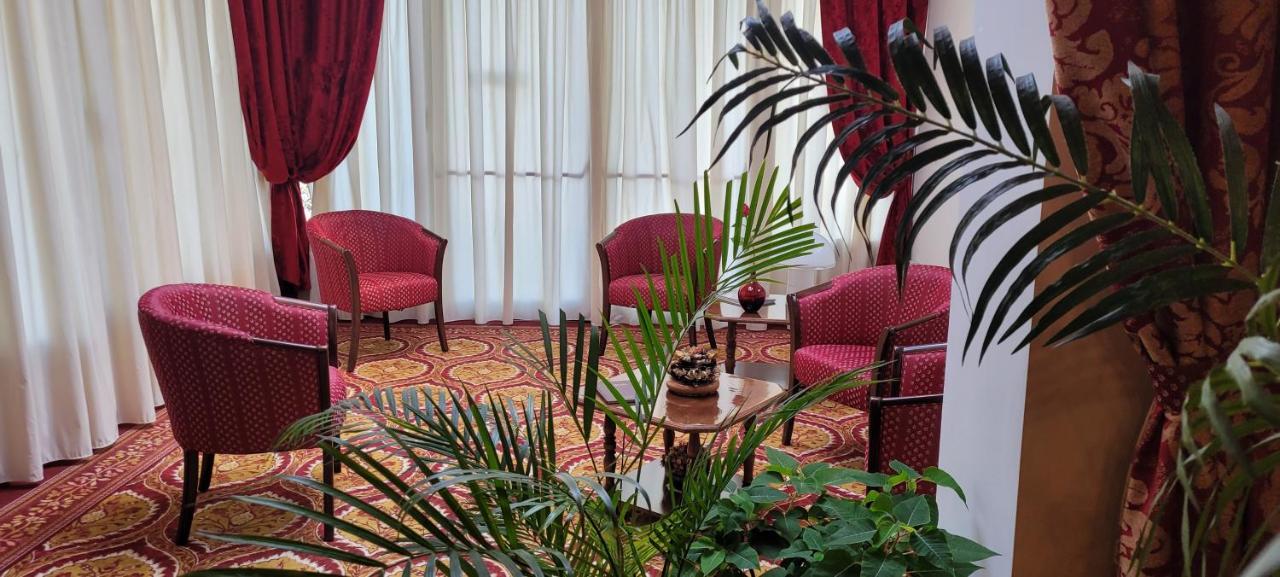 Paradiso 3* Altedo