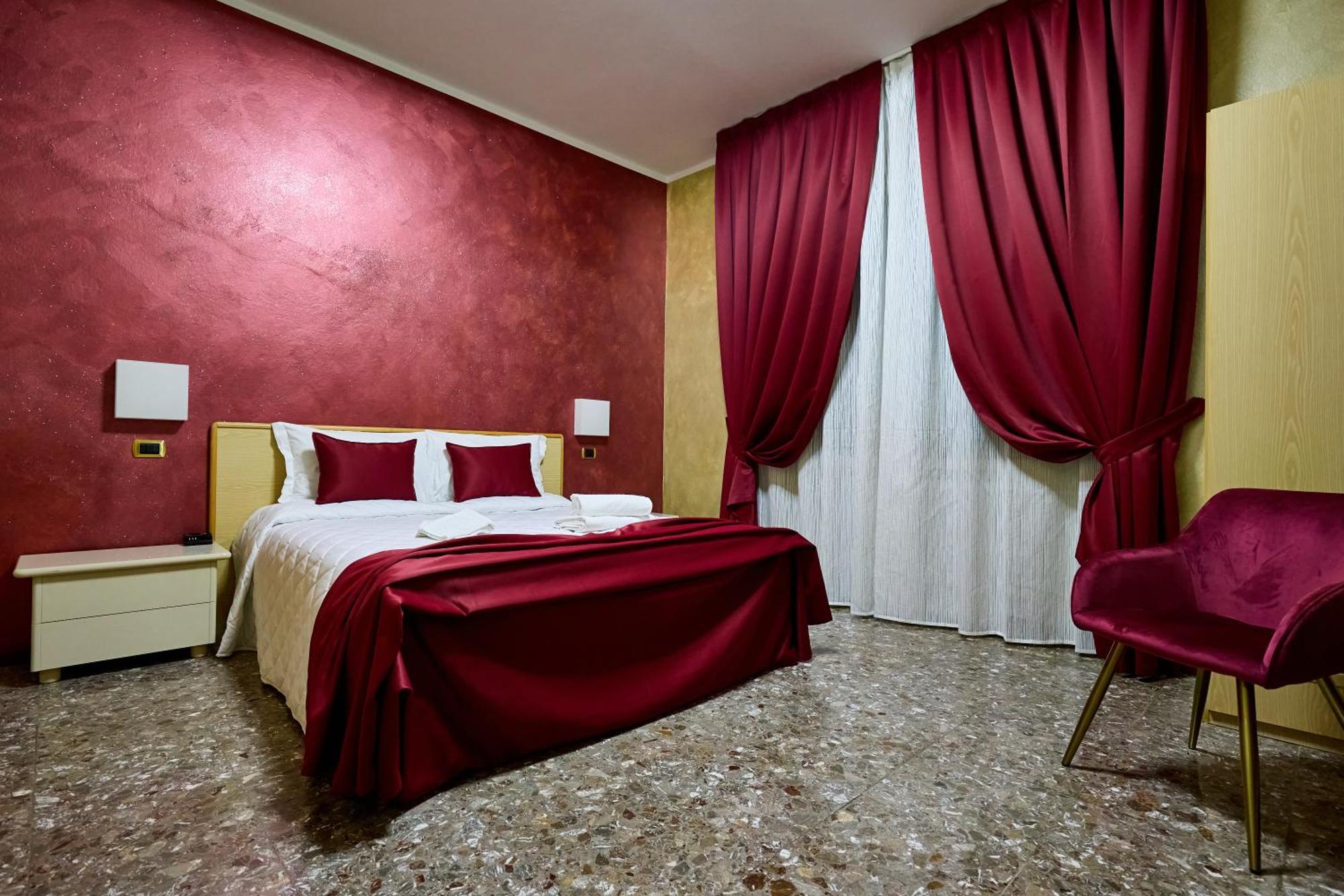 Hotel Paradiso 3*
