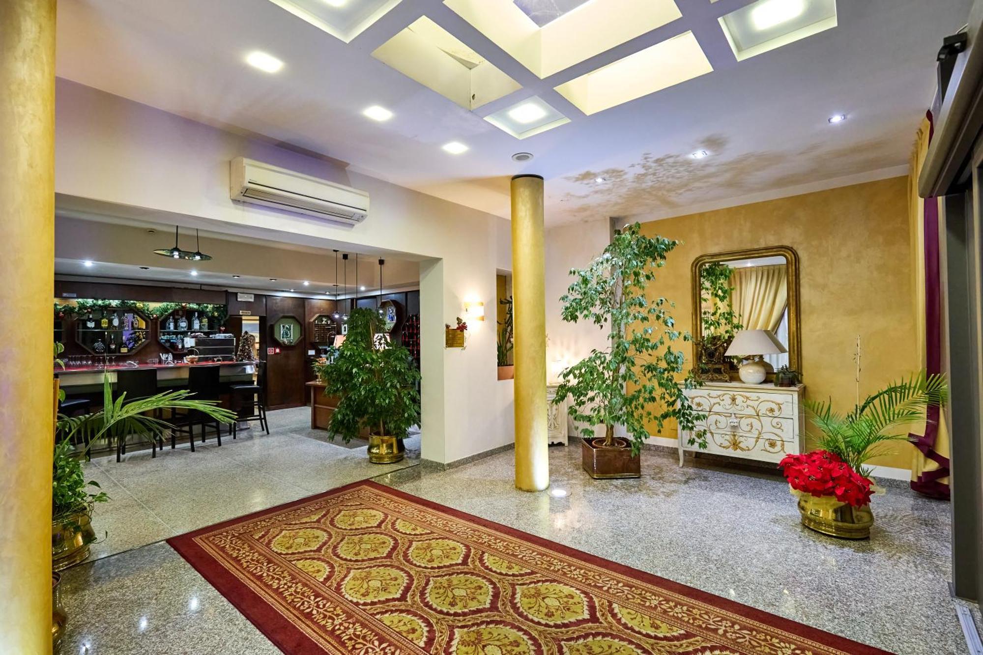 Paradiso Hotel