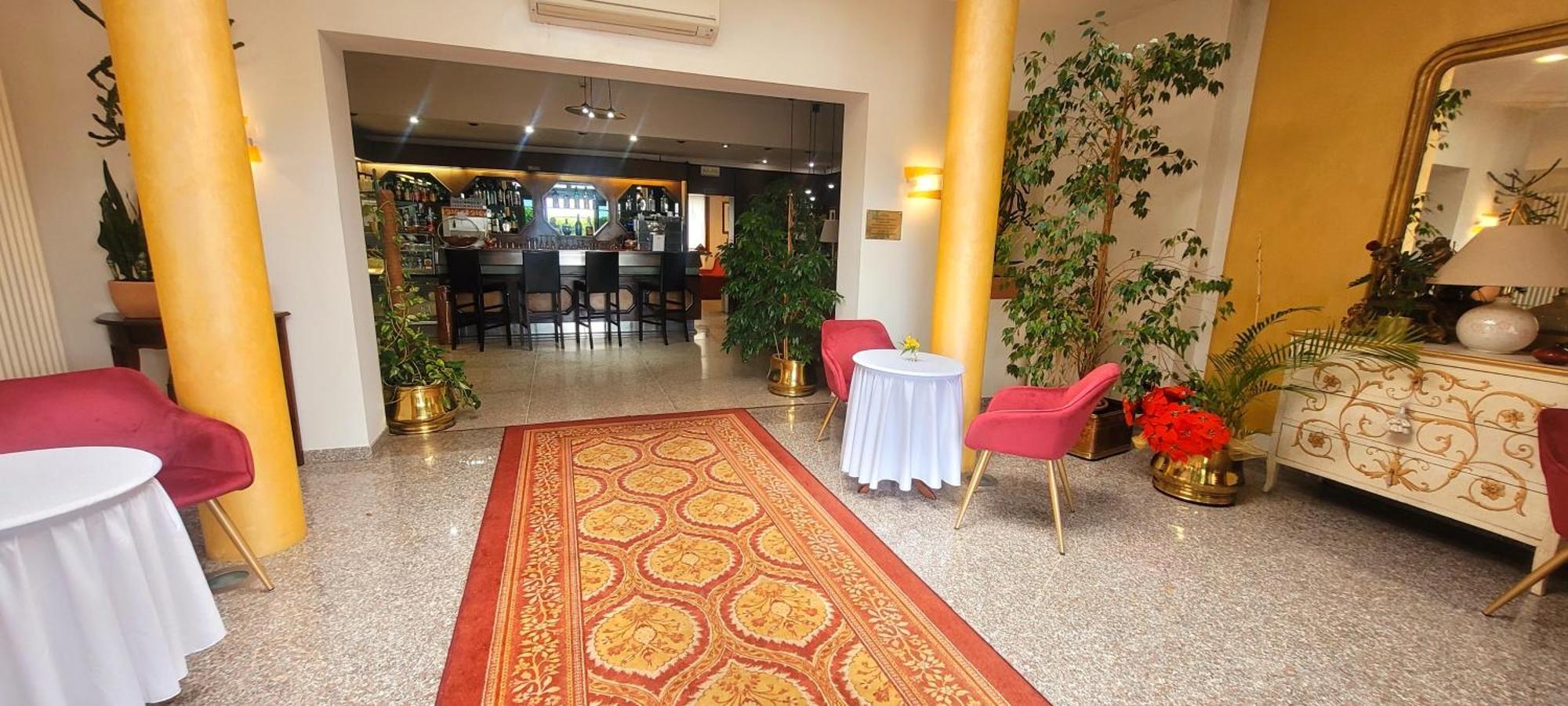 Paradiso 3* Altedo