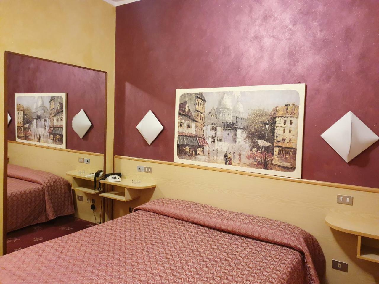 Paradiso Hotel 3*