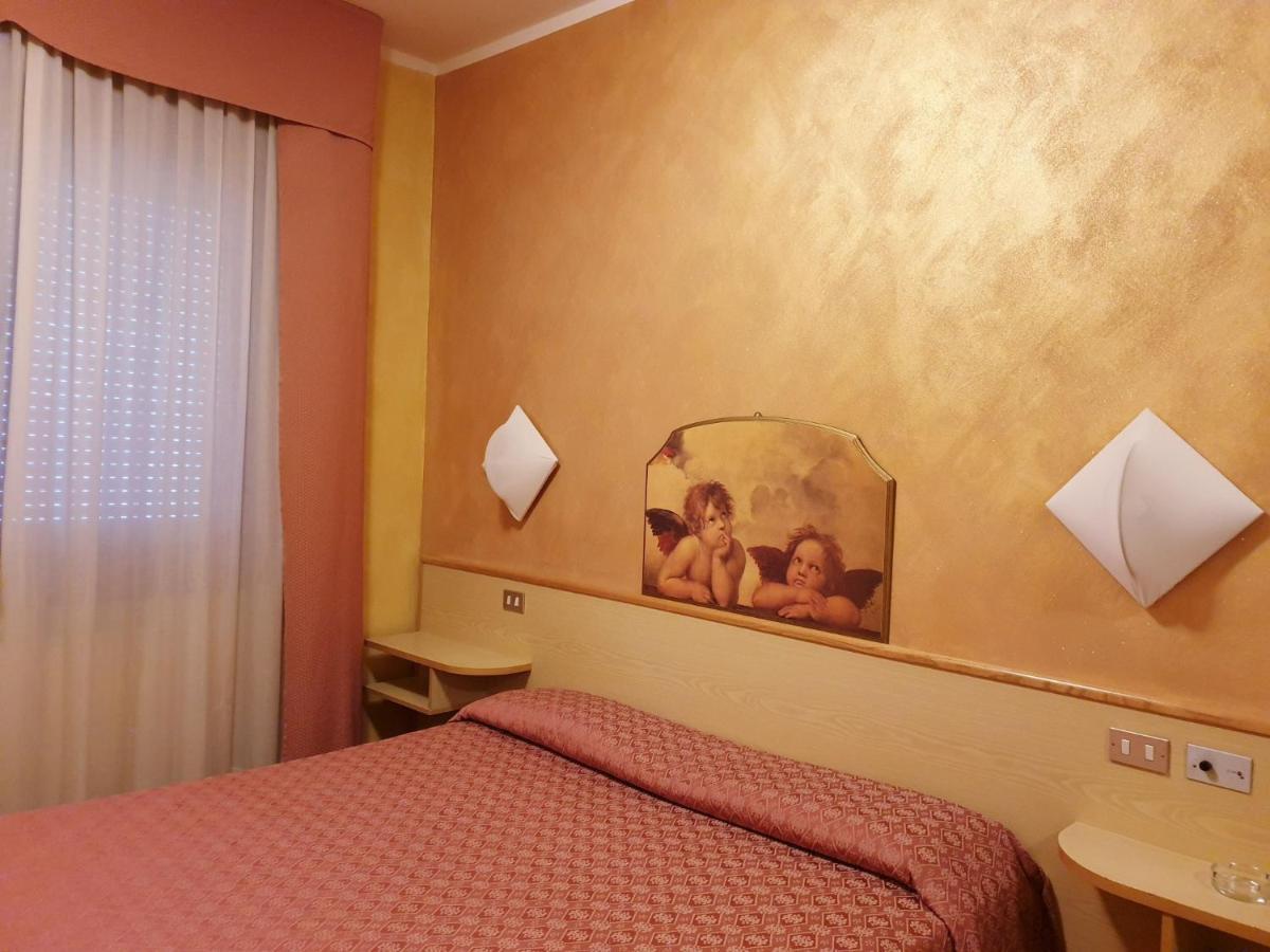 Paradiso 3*
